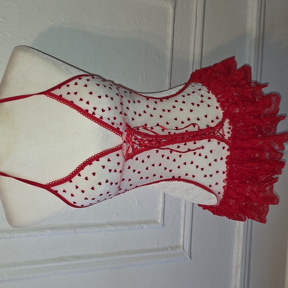 Leg Avenue Other - Leg Avenue Red Heart Lace Halter Chemise